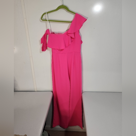 Lilly Pulizer One-Shoulder Pink Jumpsuit, Size 4 - Picture 7 of 10